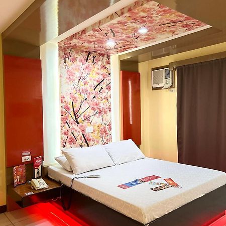 Hotel Sogo Sta Rosa Santa Rosa  Buitenkant foto